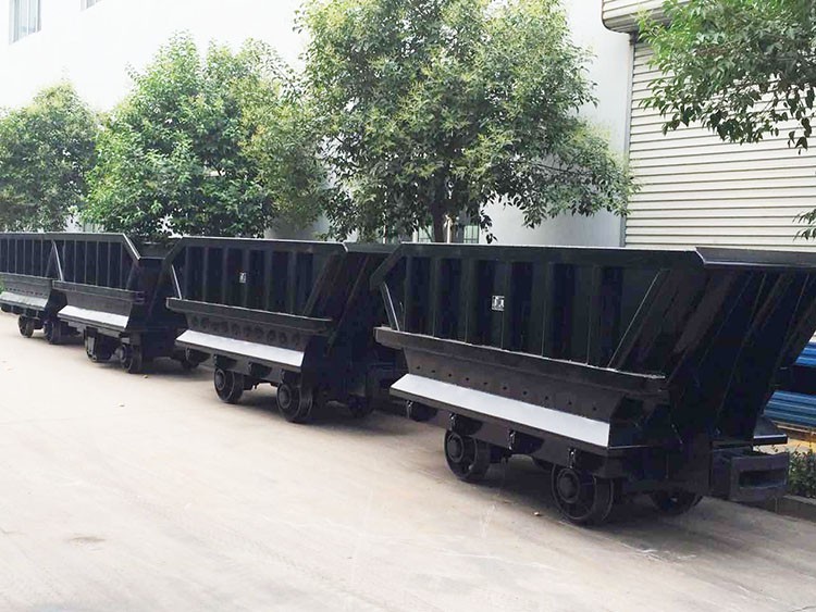 YDCC4-7底側卸式礦車